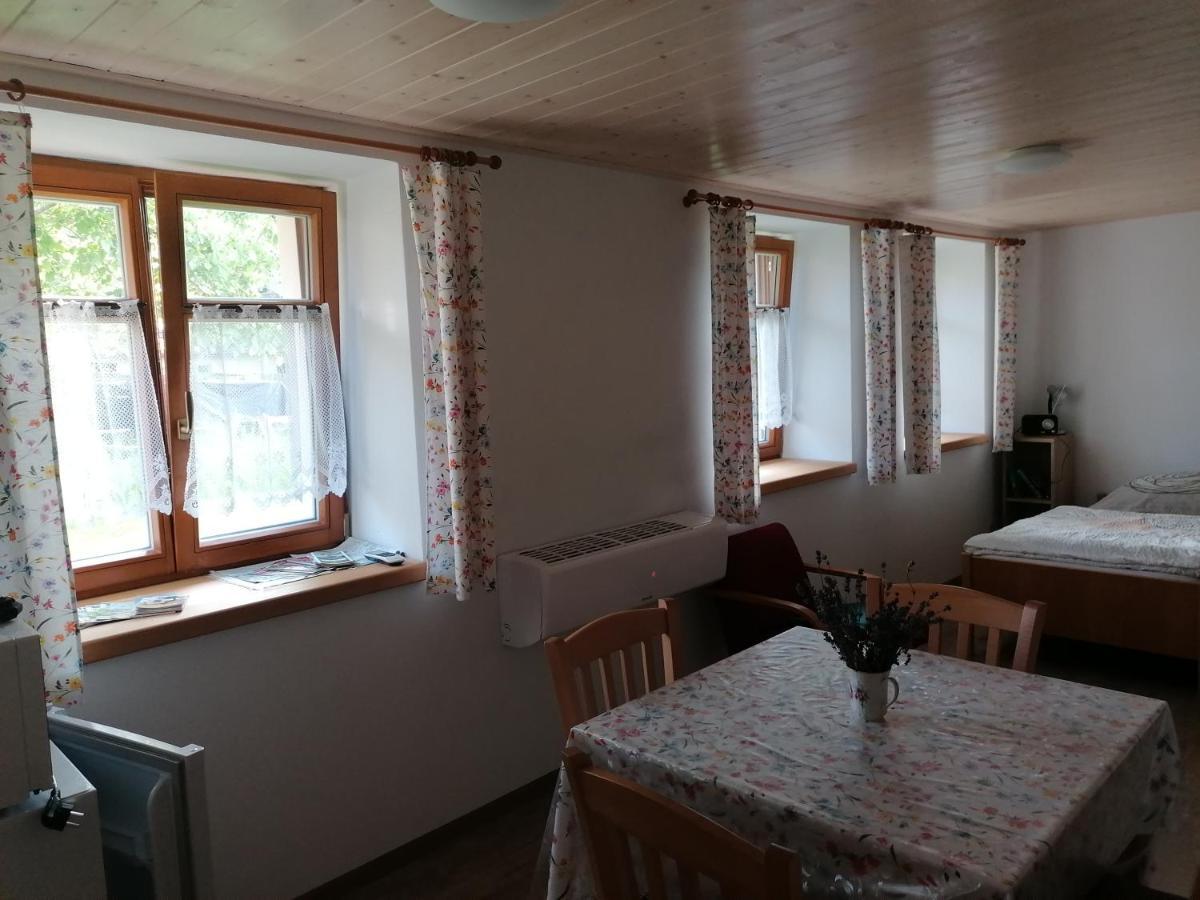 Apartmán na statku Jílovice Exteriér fotografie
